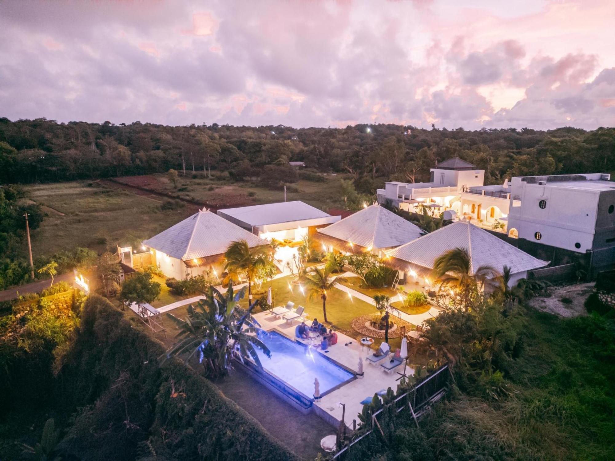 Hotel Sukacita Hill Uluwatu Exterior foto